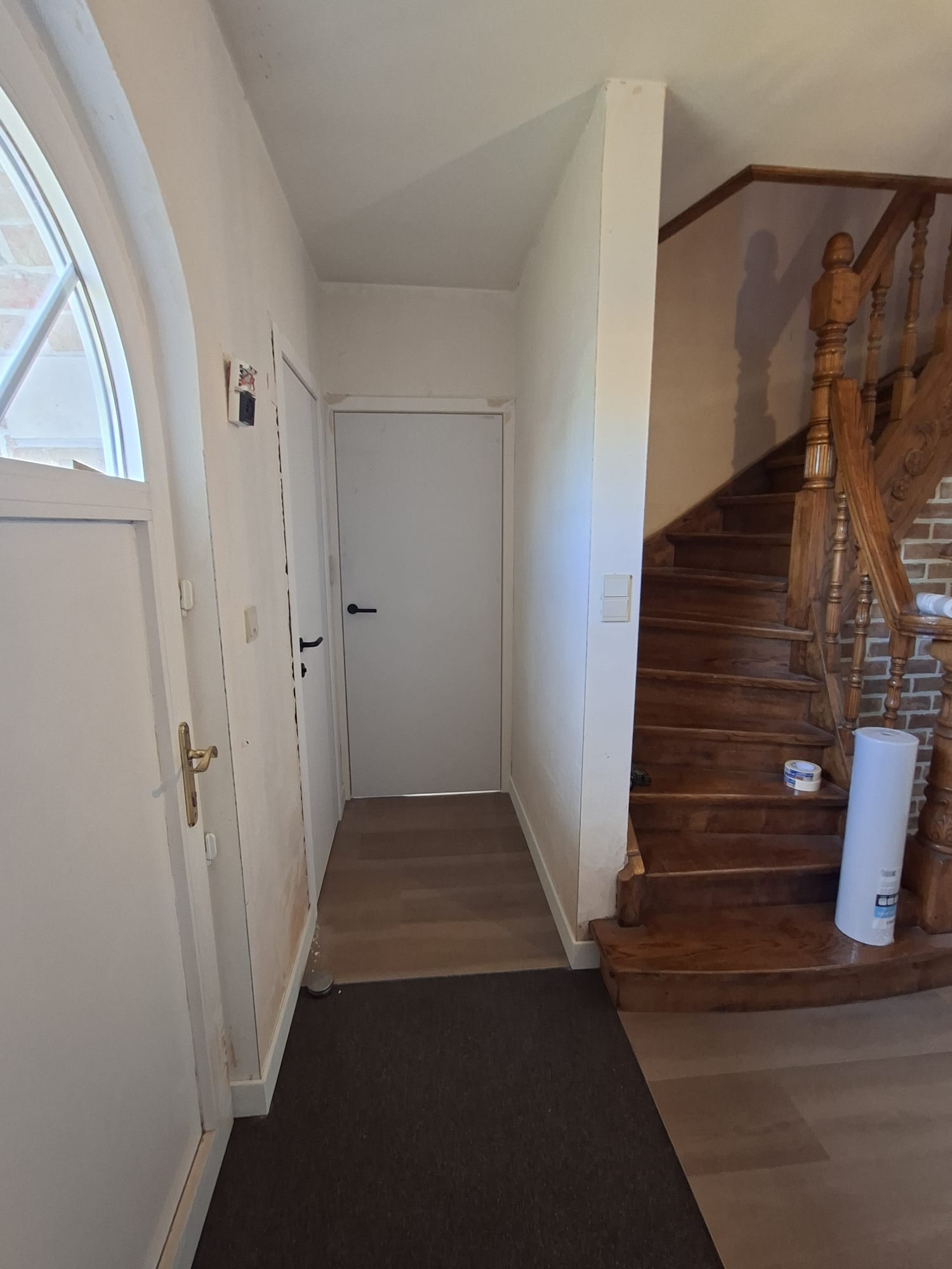 Traphal & badkamer — voor, foto 1